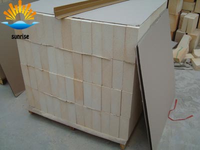 High alumina lightweight insulating brick